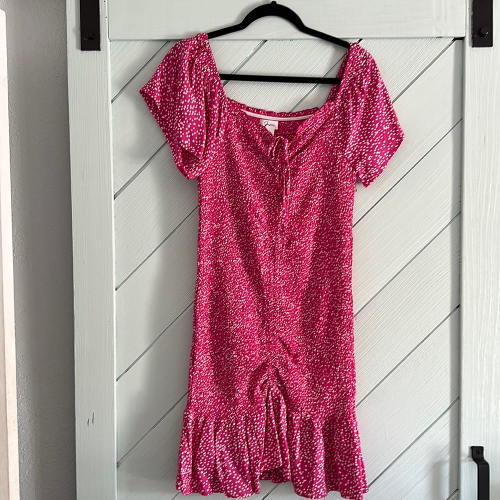 Clingy pink and white dress. Size L